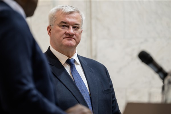 Sybiha: AB'nin Rusya'ya yönelik 20. yaptırım paketini dört gözle bekliyoruz