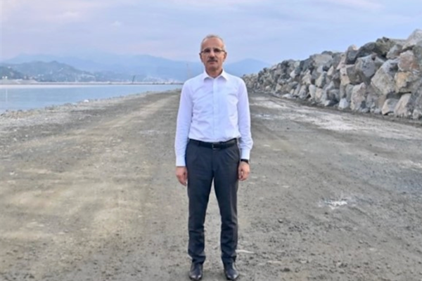 Uraloğlu: PTT aracılığıyla Filistin posta hizmetlerine destek sağladık