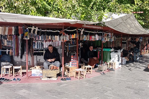 Diyarbakır’da ayakkabı tamirine ilgi artıyor 