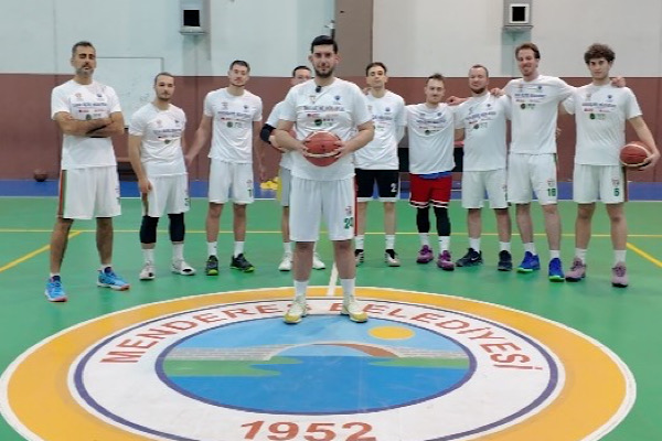 Menderes Belediyesi Basketbol Takımından sıfır atık farkındalığı