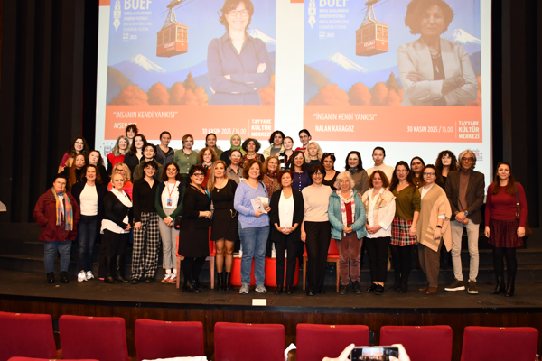 Edebiyatın ustaları Bursa'da buluştu