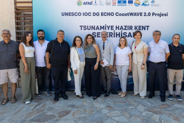Seferihisar’a UNESCO’dan “Tsunamiye Hazır Kent” sertifikası