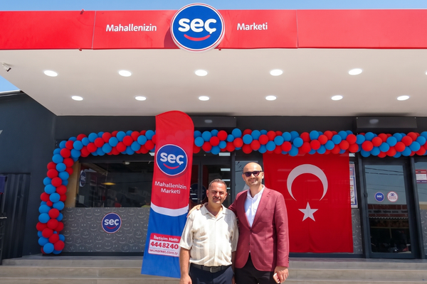 Hataylı esnaf Seç Market ile ticaretine devam ediyor