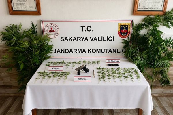 Sakarya’da uyuşturucu operasyonlarında 3 şüpheli tutuklandı