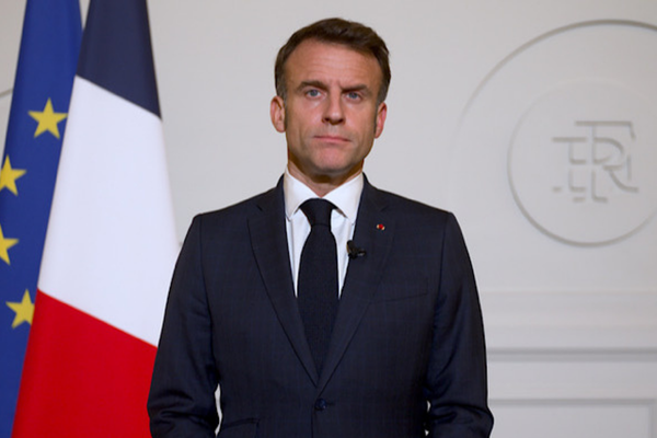 Macron’dan Kolombiya’ya deprem dayanışması