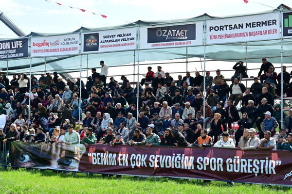 Kepez'de 10'uncu Yağlı Pehlivan Güreşleri başladı