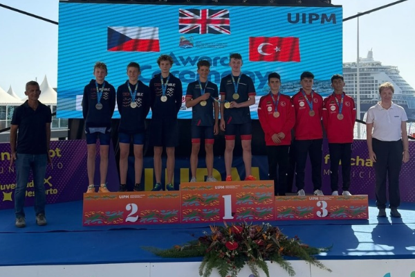 Osmangazi Belediyesporlu sporculardan dünya şampiyonasında üç madalya