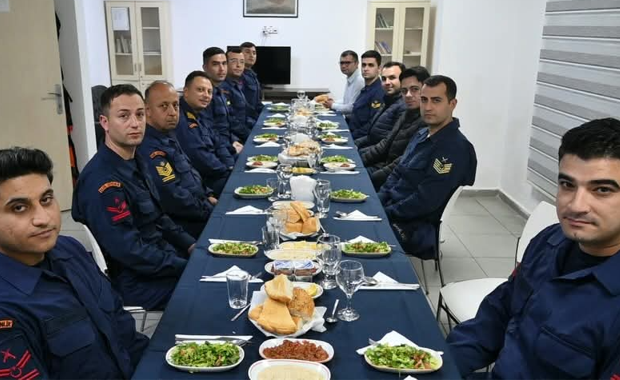 Samandağ Kaymakamı Dündar, Sahil Güvenlik Komutanlığı'nda iftara katıldı