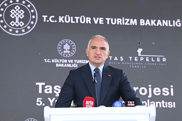 Kültür ve Turizm Bakanı Ersoy, TDK heyetini kabul etti