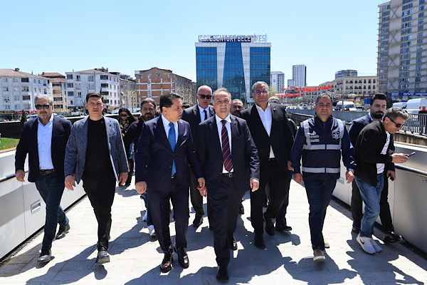 İBB Başkanvekili Aslan ve Özer, Esenyurt’ta incelemelerde bulundu