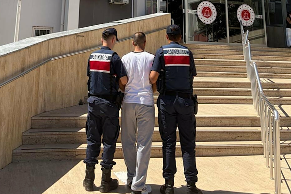 Kocaeli'de 16 yıl 4 ay hapis cezasıyla aranan şüpheli yakalandı