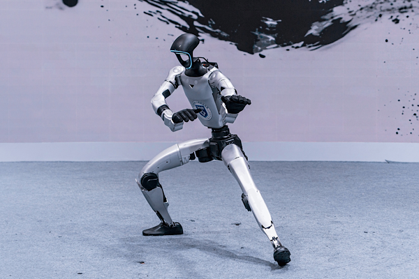 Büyük adımlarla ilerleyen Çin, 2026 dünyasına güven katacak