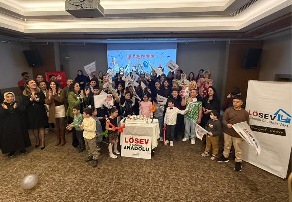 LÖSEV İstanbul’da Ramazan Bayramını kutladı