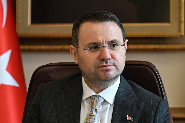Gürlek: YAŞ kararlarının TSK için hayırlı olmasını diliyorum