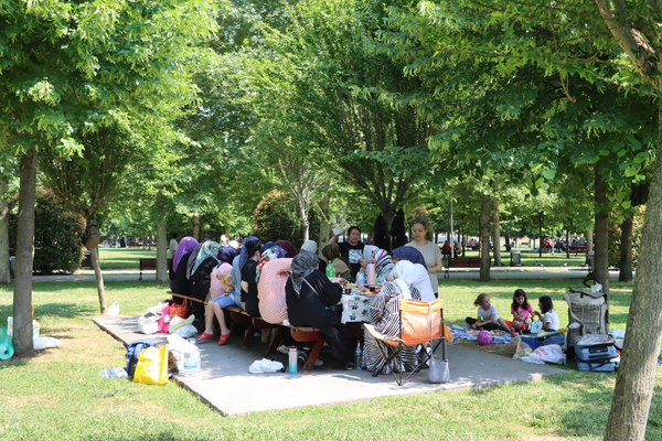  Maltepe’de kadınlar bahar pikniğinde buluştu