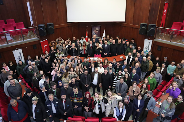 İzmit'ten çalışanlarına 85 bin TL promosyon