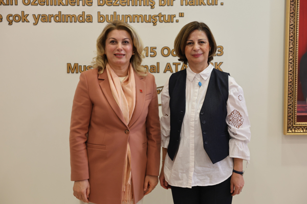 CHP Kadın Kolları Genel Başkanı Kaya’dan Başkan Ünlüce’ye ziyaret