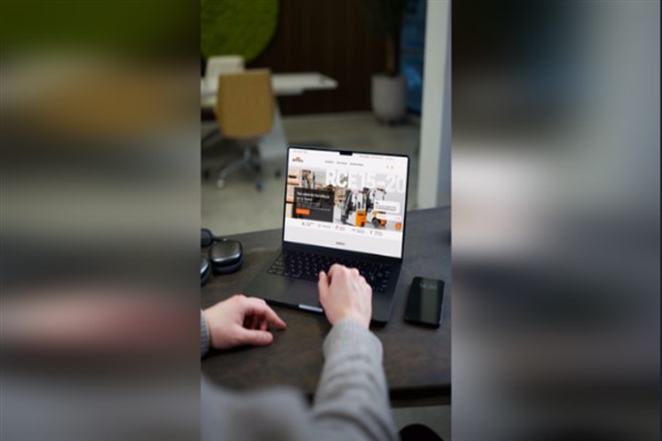 STILL ARSER’den tr.still.shop ile online satın alma daha pratik