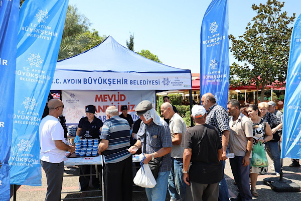 Aydın’da Mevlid Kandili dolayısıyla hayır gerçekleştirildi