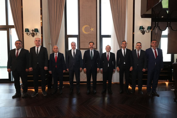 Vali Masatlı, İl Defterdarı Çelik ve vergi dairesi müdürlerini kabul etti