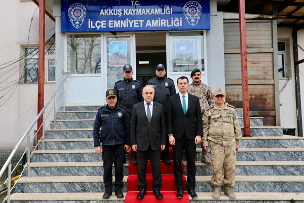 Vali Erol, Çaybaşı ve Akkuş ilçelerini ziyaret etti