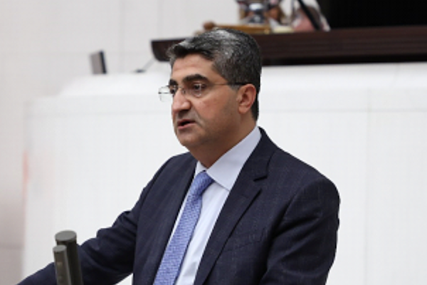 DEVA Partili Ekmen’den Bakan Bayraktar’a bazalt madenciliği soru önergesi