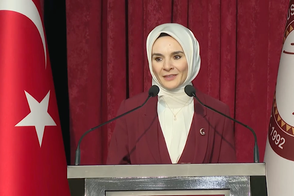 Göktaş’tan gençlere çağrı: İyilik Var hareketinin öncüsü olun