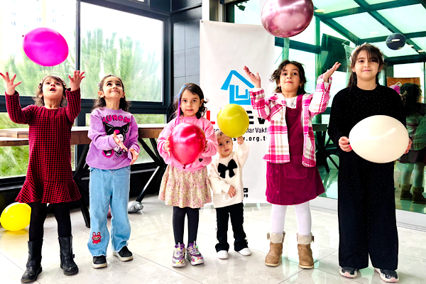 Lösemili çocuklar yeni yaşlarını LÖSEV ailesi ile kutladı