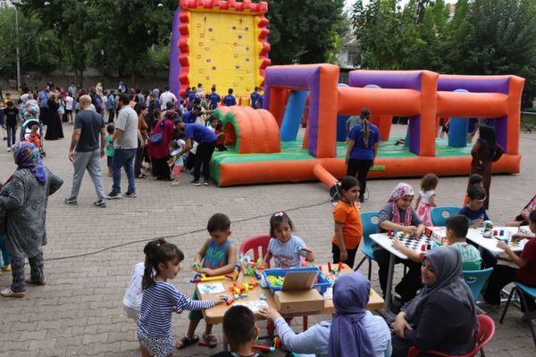 Diyarbakır’da çocuklar spor şenliğinde buluştu