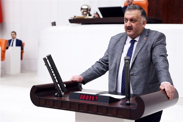 DEVA Partili Karal’dan yurt dışı çıkış harcı tepkisi