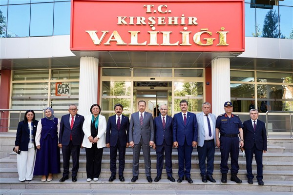 Bakan Yerlikaya'dan Kırşehir Valiliği'ne ziyaret - Hibya Haber Ajansı