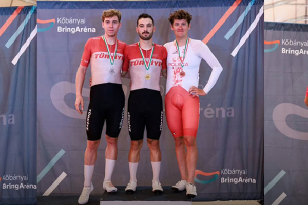 Budapeşte'de Konya Büyükşehir Belediyesporlu sporculardan 4 madalya