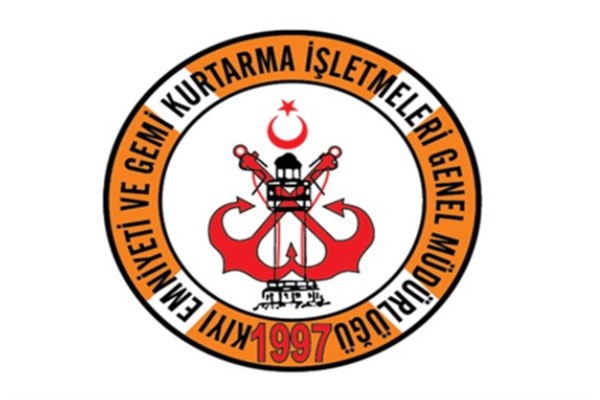 Marmara Adası açıklarında sürüklenen tekne emniyete alındı