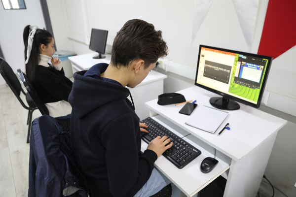 Haliliye'de teknoloji odaklı eğitimler devam ediyor