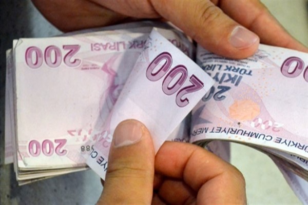 TL mevduat ve kredi faizlerinde artış eğilimi sürdü