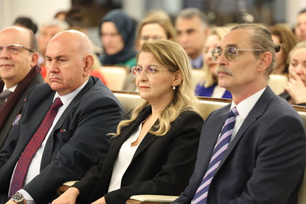 Bakırköy Belediyesi'ne Avrupa Yönetişim Mükemmelliği Markası Ödülü