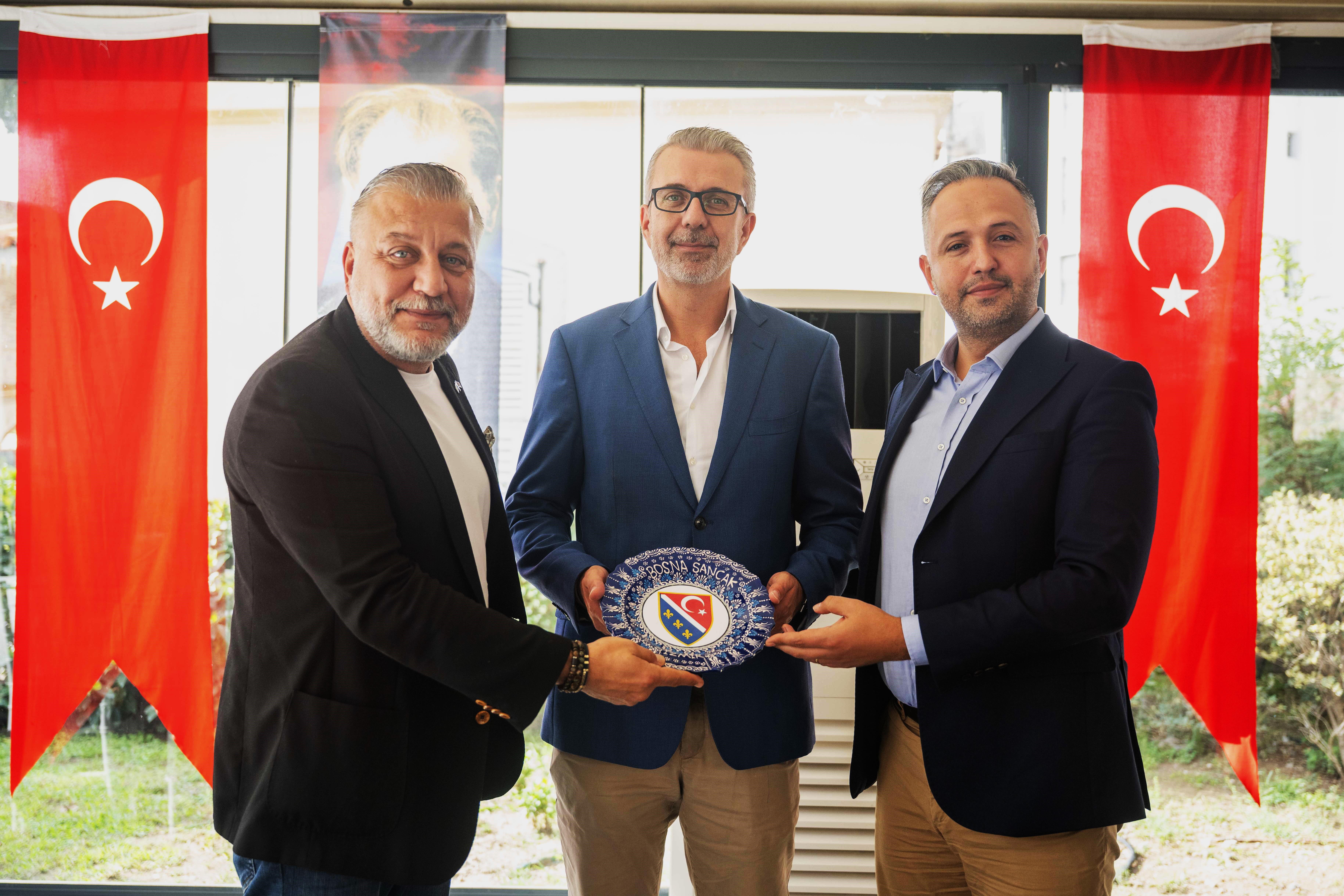 Boşnak iş insanları Bornova’da bir araya geldi