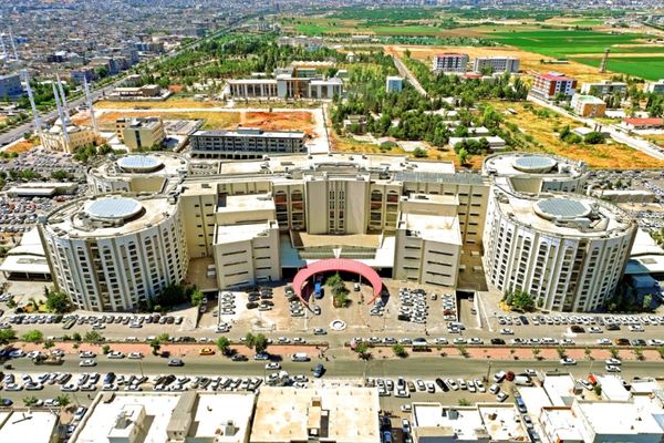 Şanlıurfa’da ilk skolyoz ameliyatı başarıyla gerçekleştirildi
