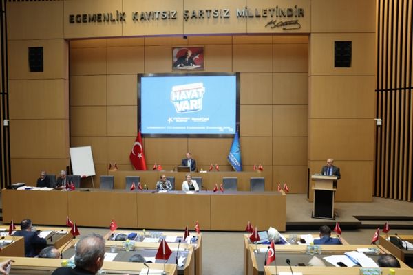 Çebi: İnsan odaklı belediyecilik anlayışıyla hareket ediyoruz