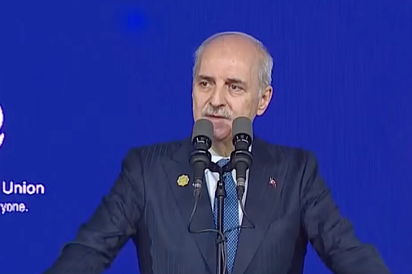 Kurtulmuş: Barış için güçlü temennilerin ötesinde güçlü teklifler gündeme gelsin