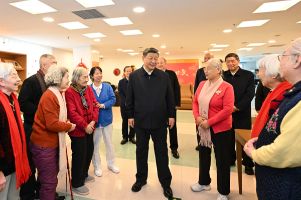 Xi, Bahar Bayramı öncesinde halkla bir araya geldi