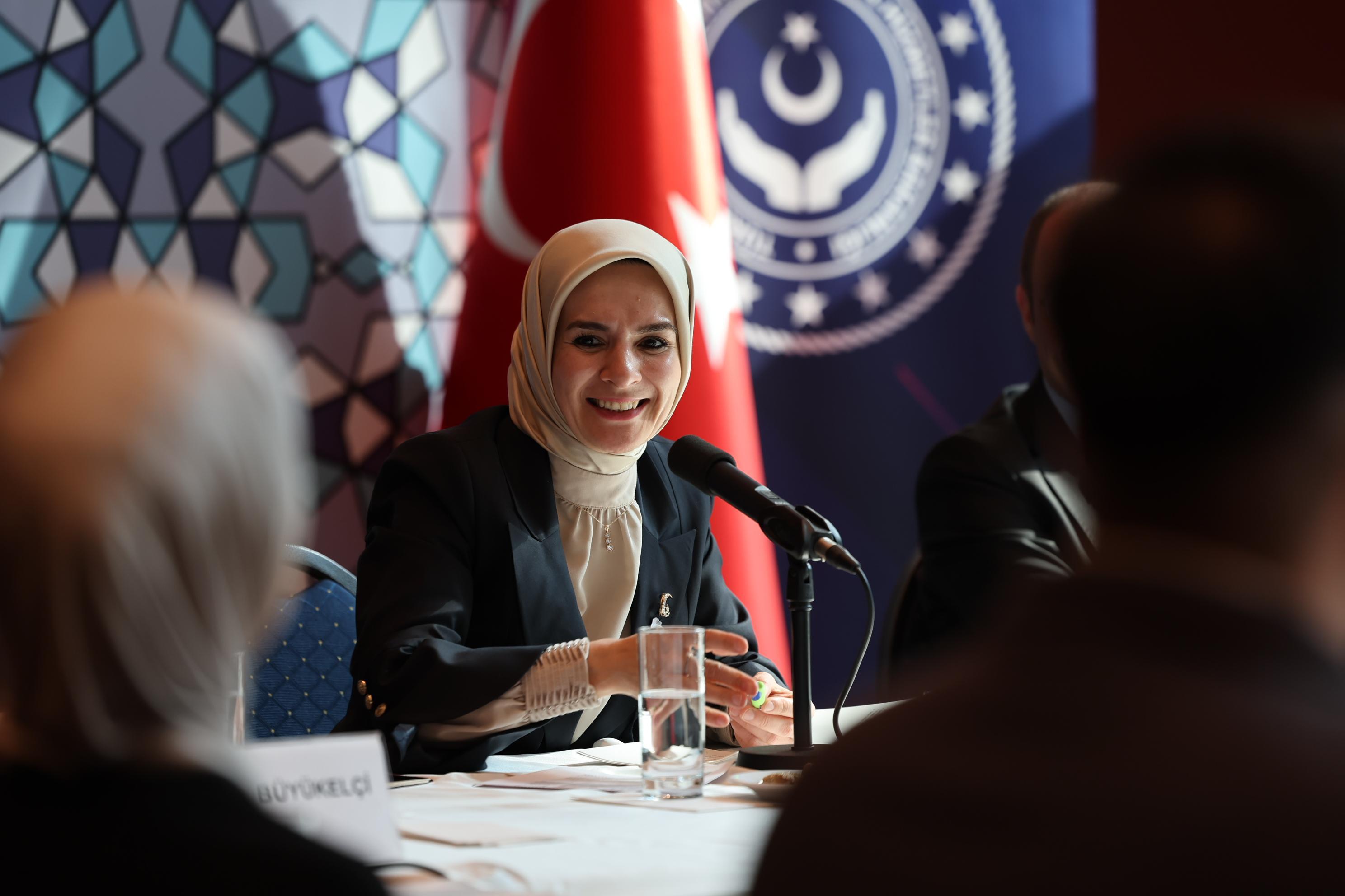 Bakan Göktaş'tan eski Afyonkarahisar Milletvekili Aydoğan için taziye mesajı