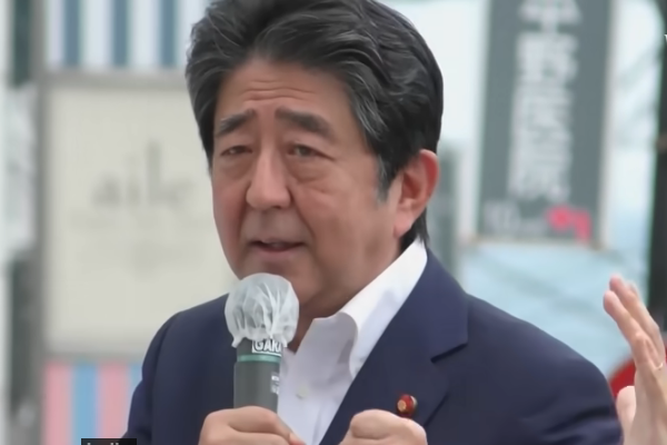 Japonya'nın eski Başbakanı Shinzo Abe'yi öldüren kişiye müebbet hapis cezası verildi