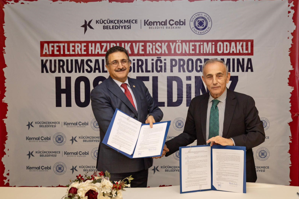 ‘Afetlere Hazırlık ve Risk Yönetimi Odaklı Kurumsal İş Birliği’ protokolü imzalandı