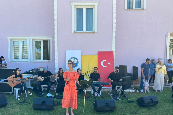 Van'da çocuk evlerinde müzik etkinliği düzenlendi