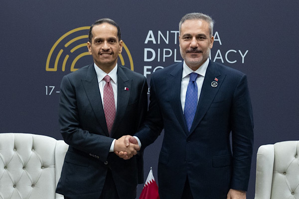 Al Thani, Türkiye Dışişleri Bakanı Fidan ile bir araya geldi