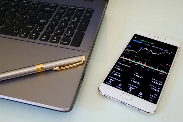 BIST 100’de sınırlı geri çekilme, VİOP’ ta zayıf görünüm öne çıktı