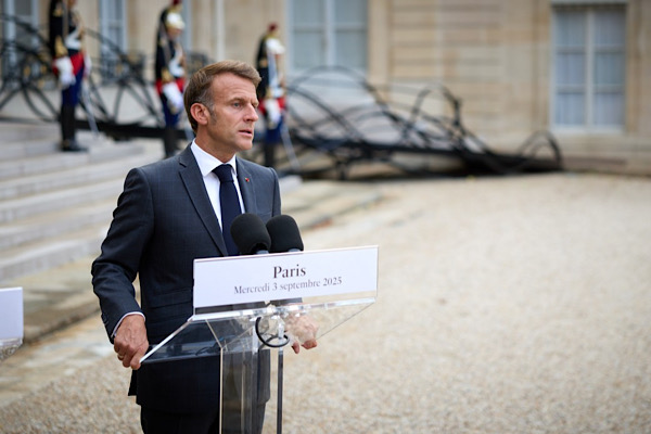 Macron: Bu yıl da yabancı yatırımcılar Fransa'yı tercih ediyor