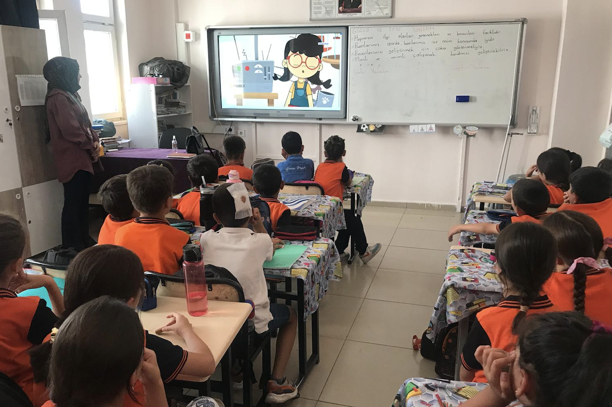 Batman’da öğrencilere teknoloji bağımlılığı eğitimi