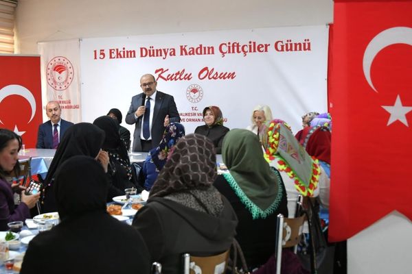 Vali Ustaoğlu: Kadın çiftçilerimiz üretim gücümüzün arkasında